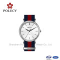 Femmes colorées en cuir Nylon Strap homme Wrist Watch mode horloge Chine vente en gros